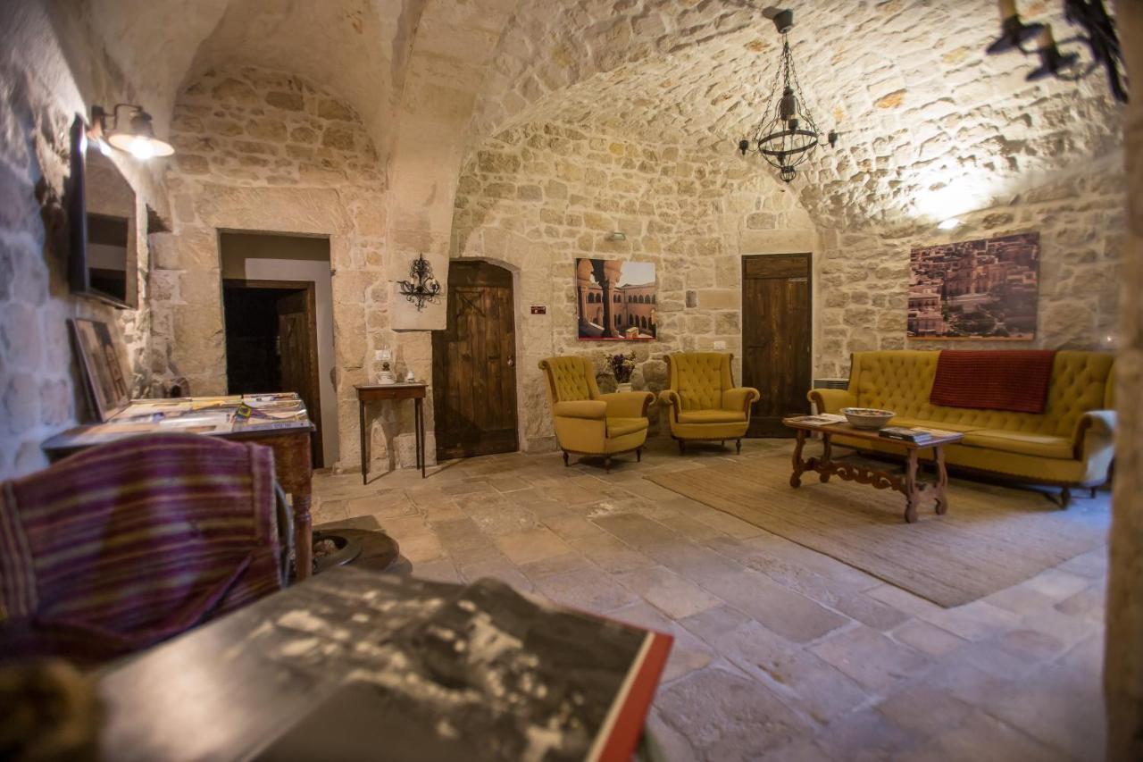 Si-Moutique, Le Case-Grotte Degli Avi 2 Модика Экстерьер фото